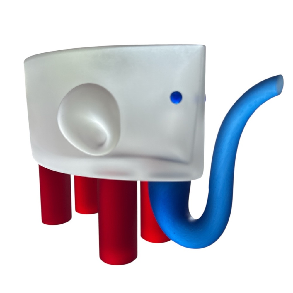 Borowski Brothers Art Glass Elephant Sculpture Bowl Frosted White, Red, and Blue